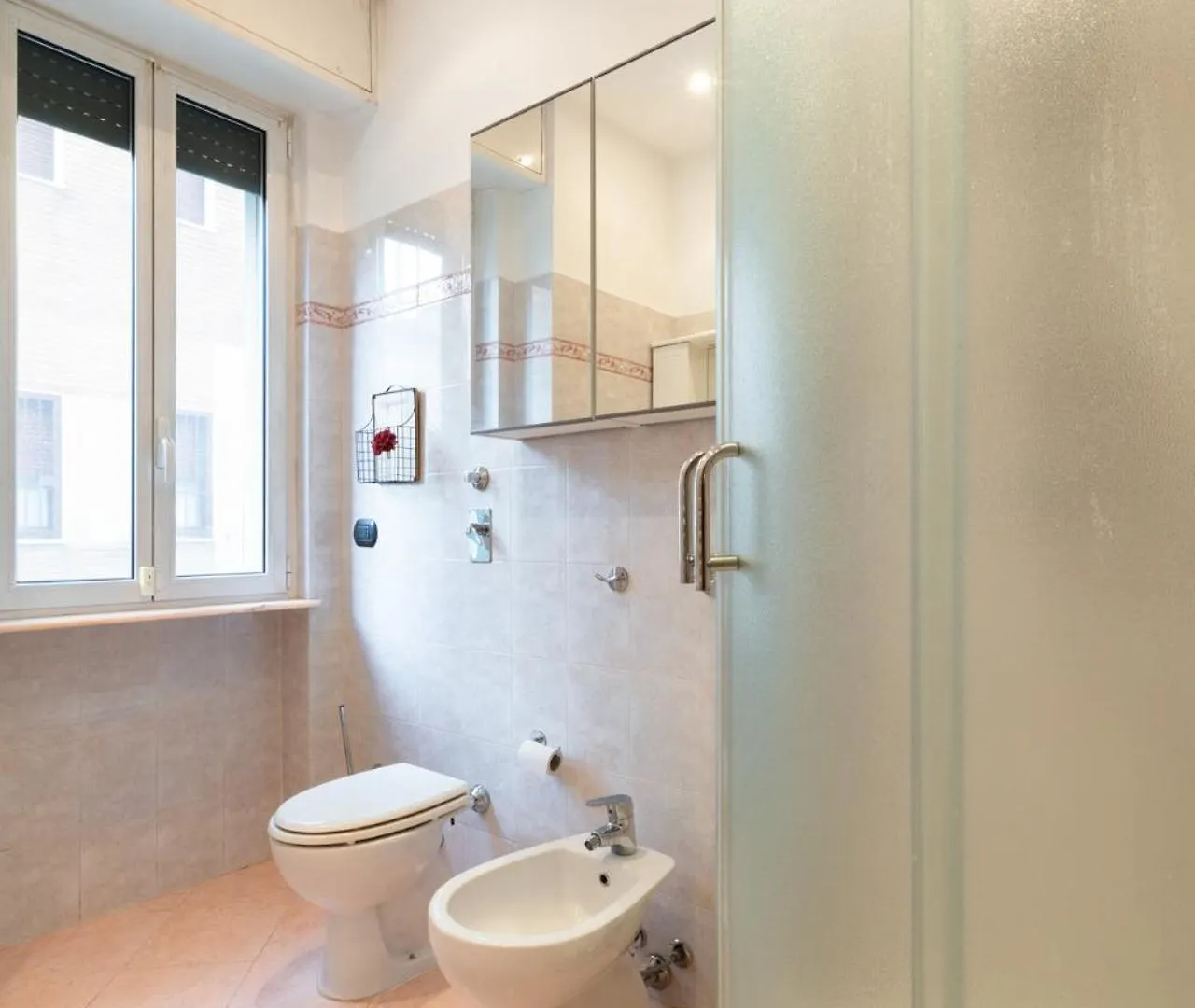 Apartaments Full Comfort Belluno Милан Апартаменты