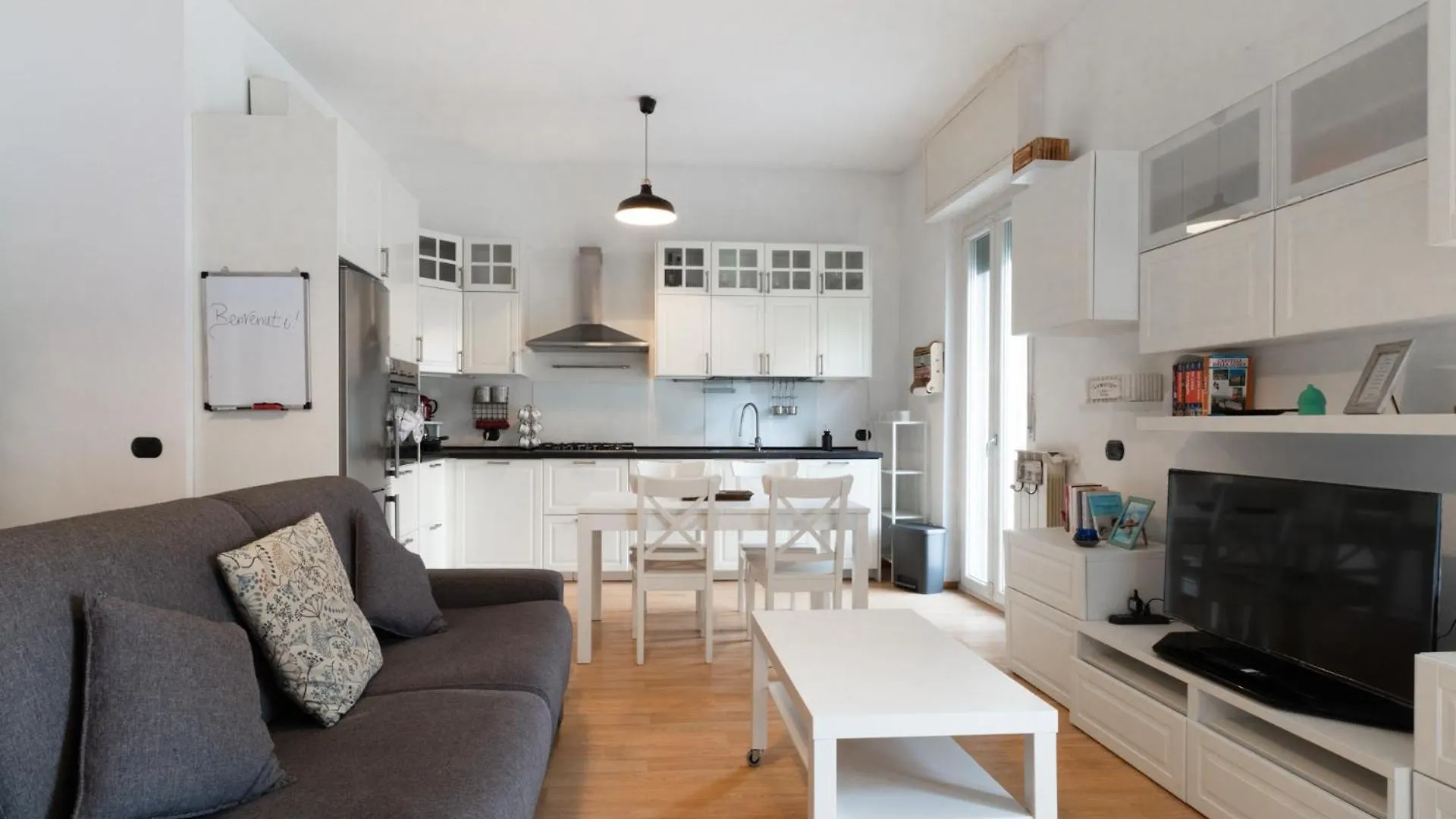 Apartaments Full Comfort Belluno Милан